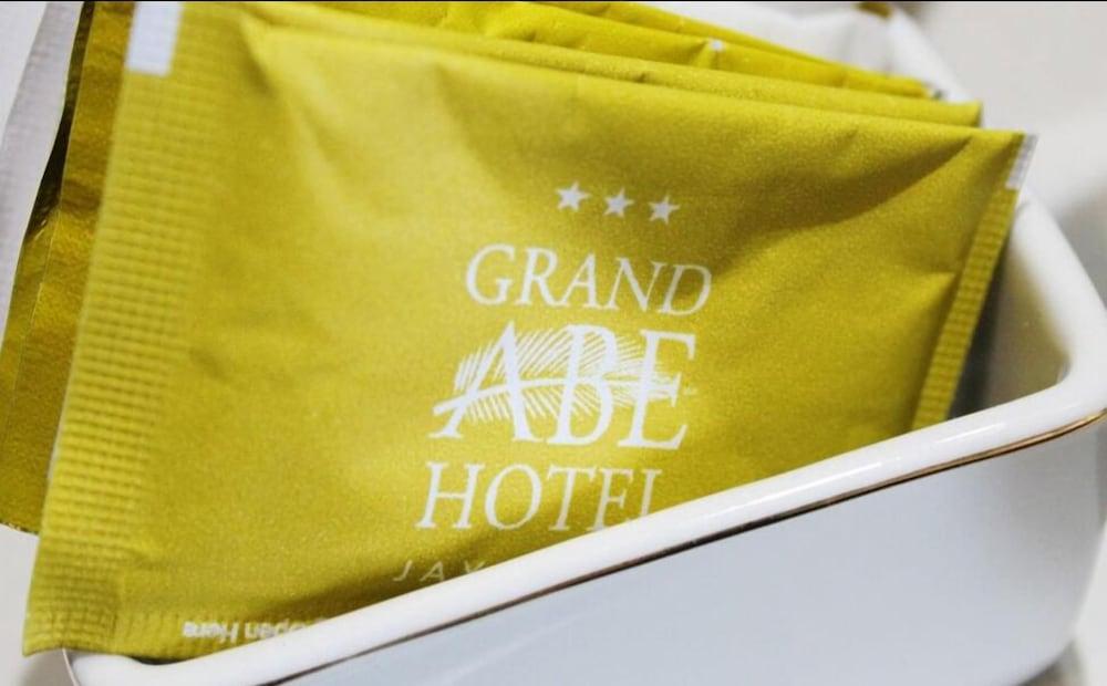 Grand Abe Hotel Jayapura Exterior photo