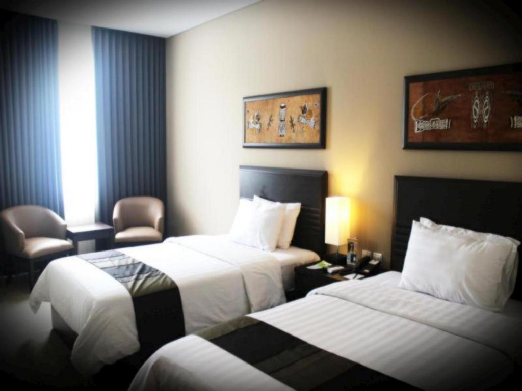 Grand Abe Hotel Jayapura Exterior photo