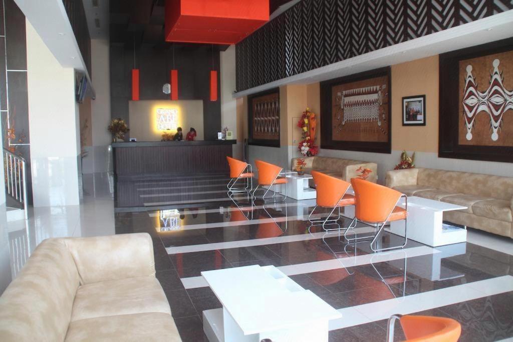 Grand Abe Hotel Jayapura Exterior photo