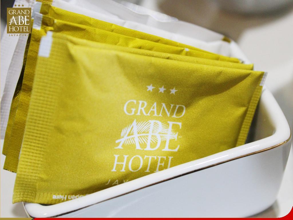 Grand Abe Hotel Jayapura Exterior photo